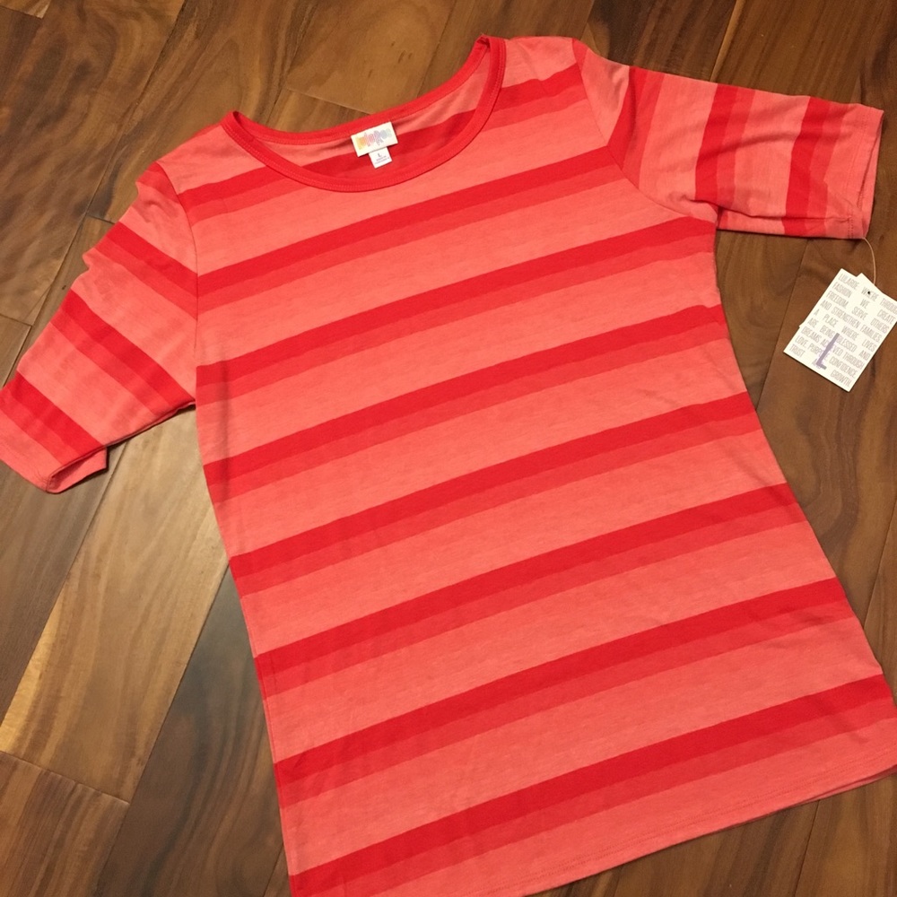 Lularoe Gigi top